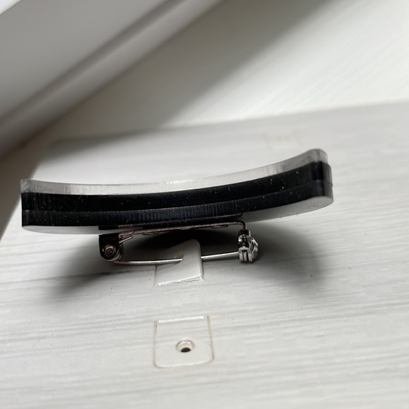 NWT: TOPSHOP Star and Moon sequin-filled pins (set of 2 pins) - Picture 8 of 10